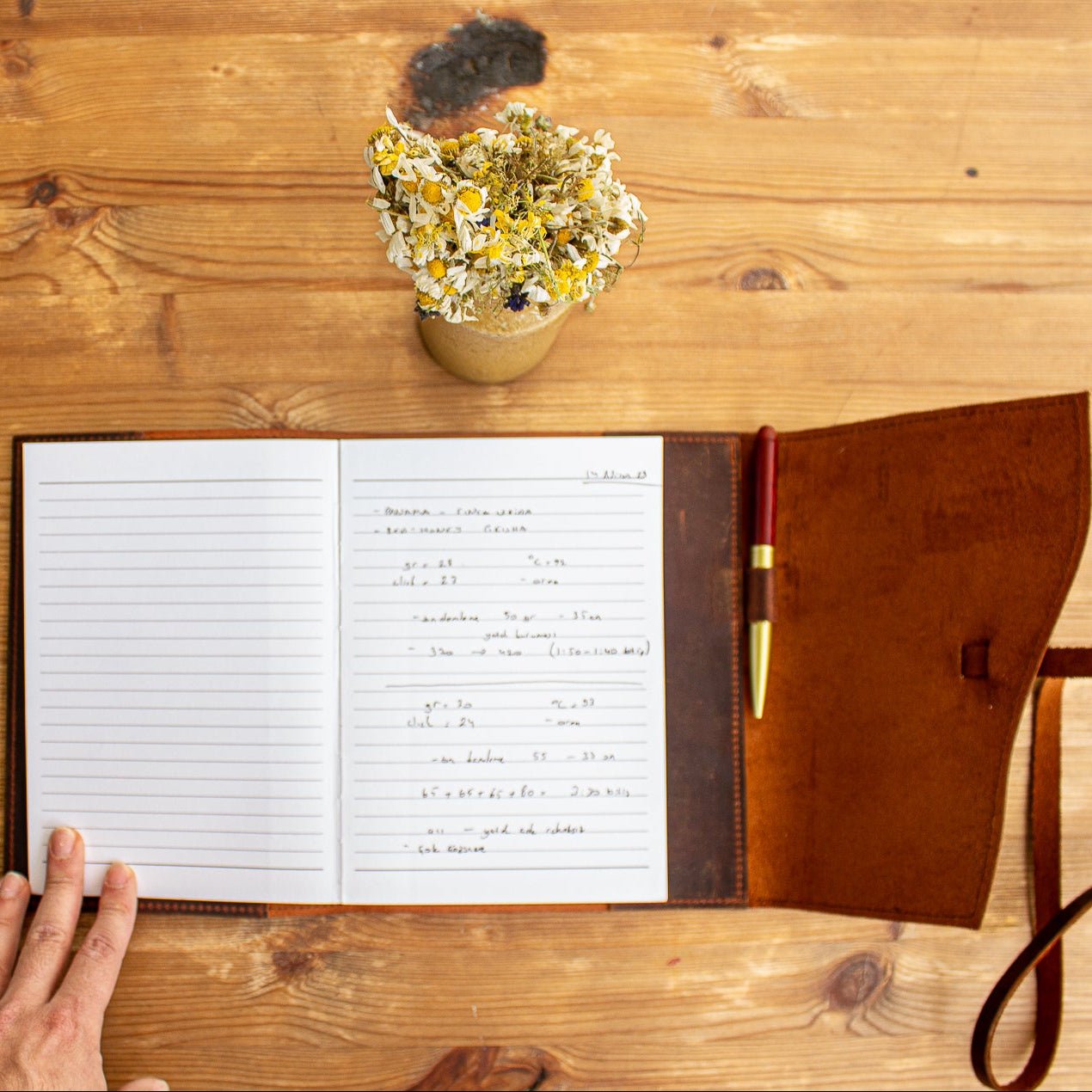 Leather Journal Refillable - Notebook Universe - Image 5