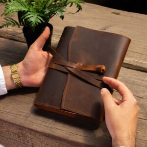 Leather Journal Refillable - Notebook Universe